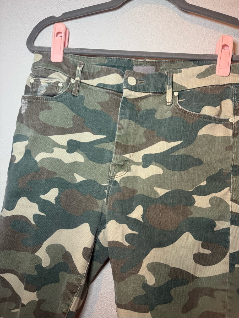 MOTHER Denim High Waisted Looker Ankle Fray Jeans in See Me - Picture 3 of 9